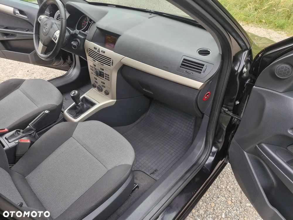 Opel Astra 1.6 Enjoy - 21