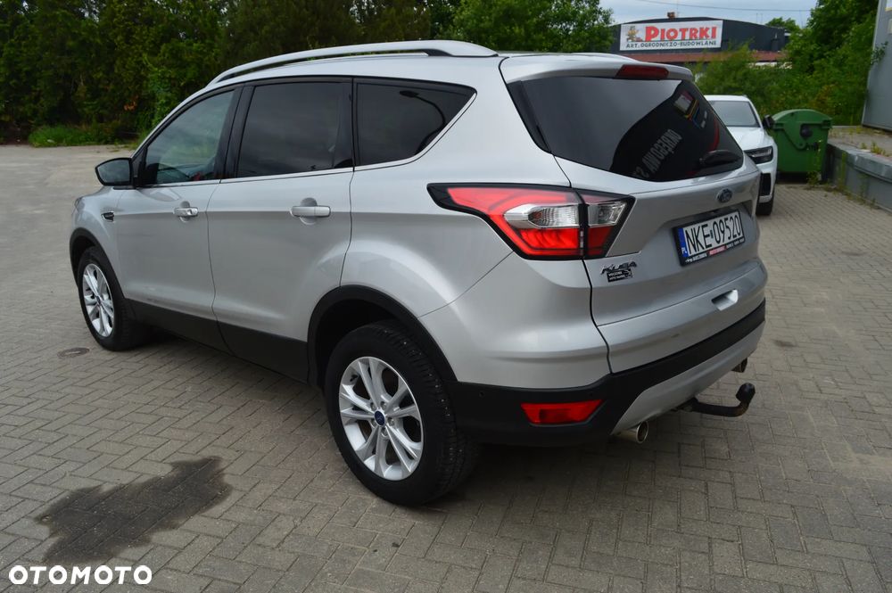 Ford Kuga 2.0 TDCi 4x2 Titanium - 6
