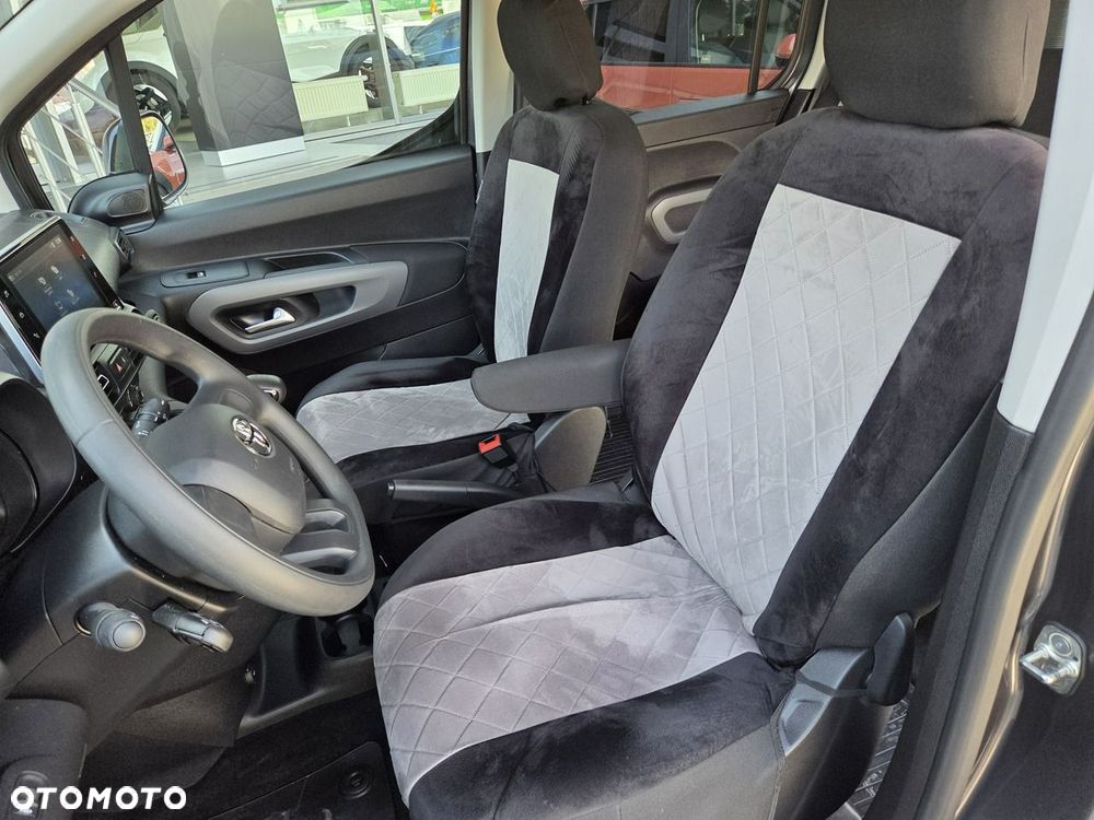 Toyota Proace City Verso 1.5 D-4D Business - 12