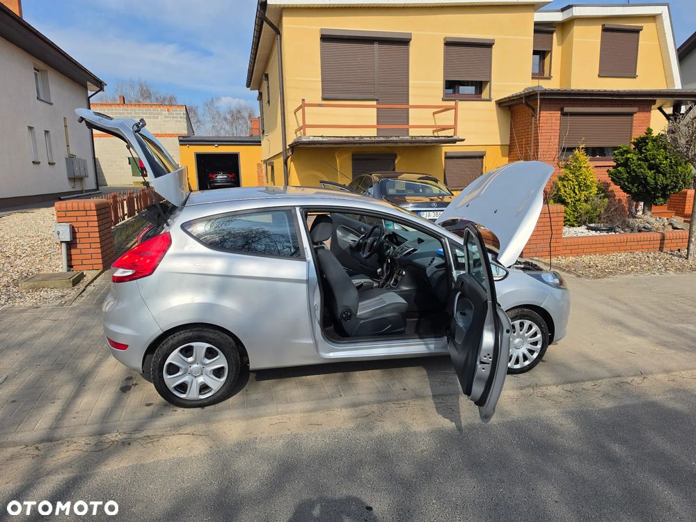 Ford Fiesta - 13