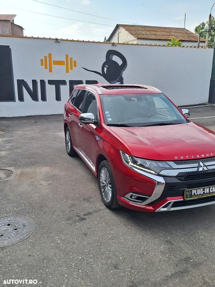 Mitsubishi Outlander 2.4 4WD Diamant+ - 3