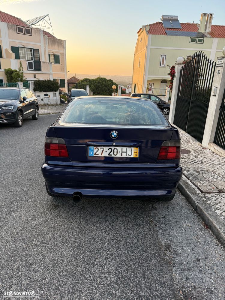 BMW 318 tds Compact Exclusive - 4