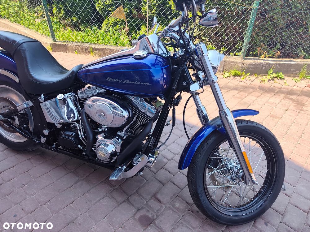 Harley-Davidson Dyna Street Bob - 24