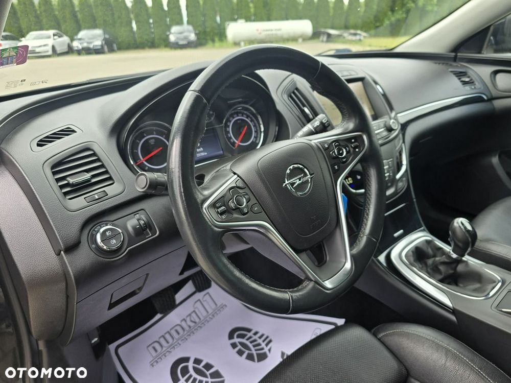 Opel Insignia - 16