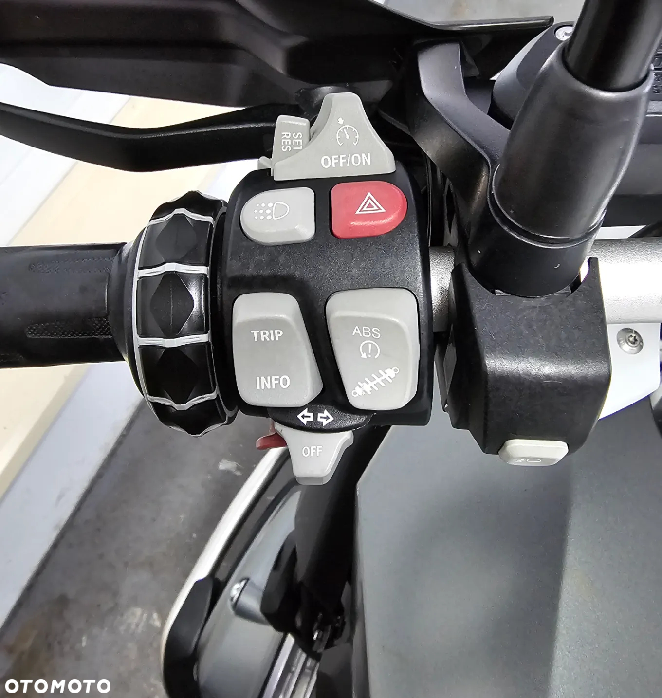 BMW R - 22