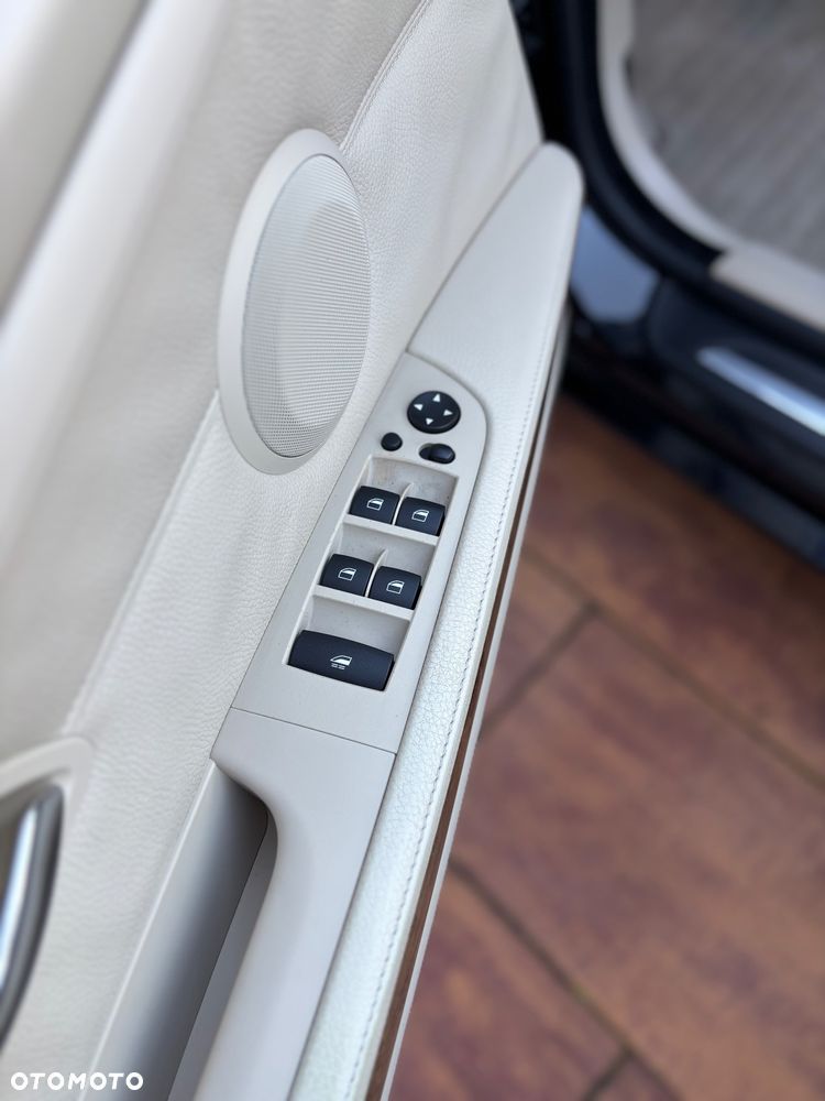 BMW Seria 3 320i Cabrio M Sport Edition - 19