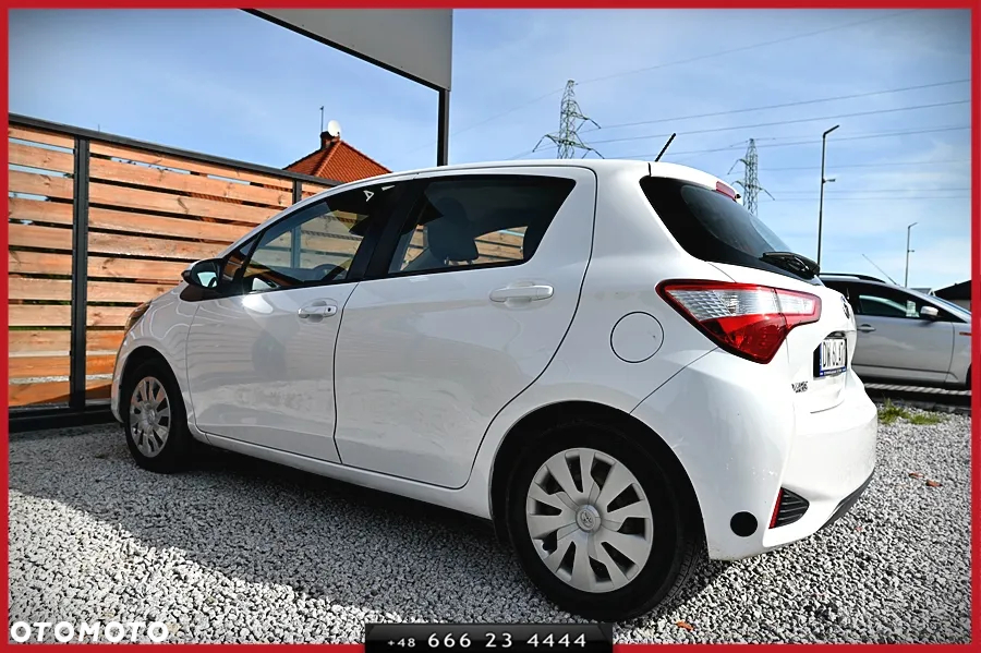 Toyota Yaris - 9