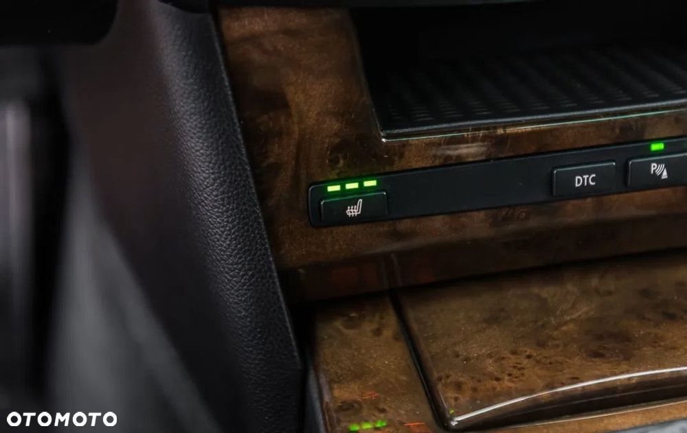 BMW Seria 5 525i - 19