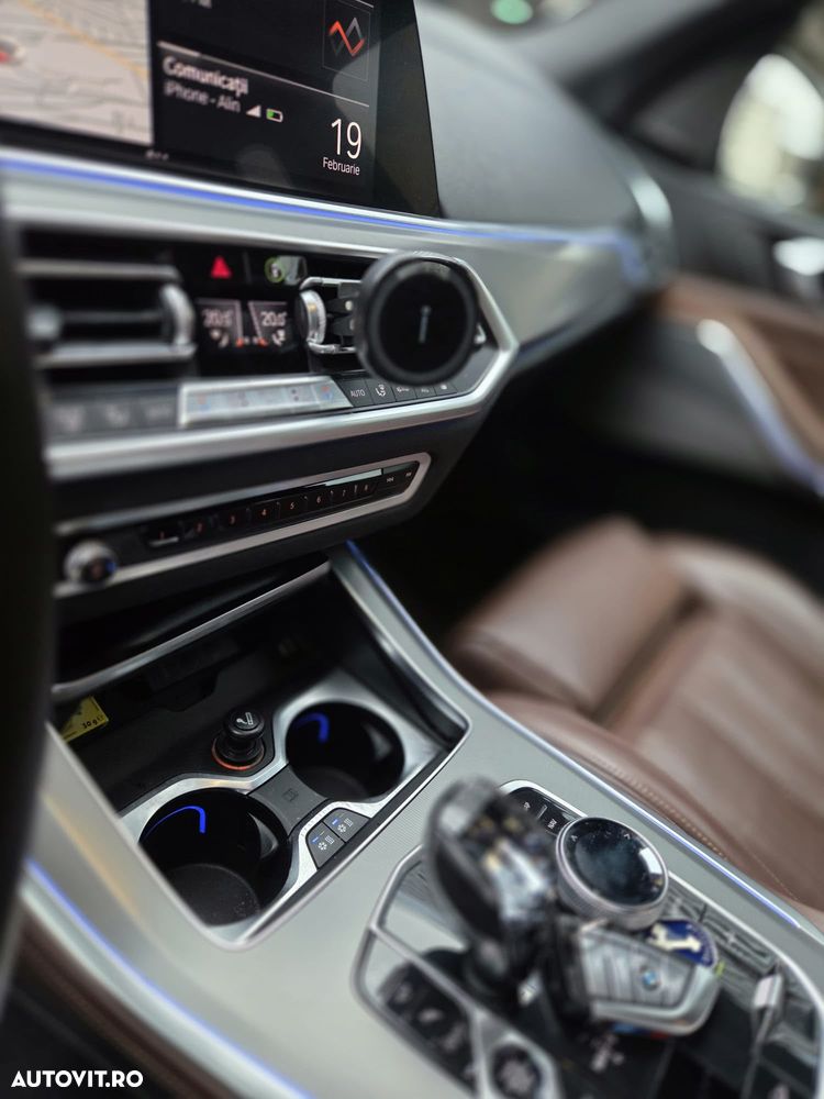 BMW X5 xDrive40i - 11