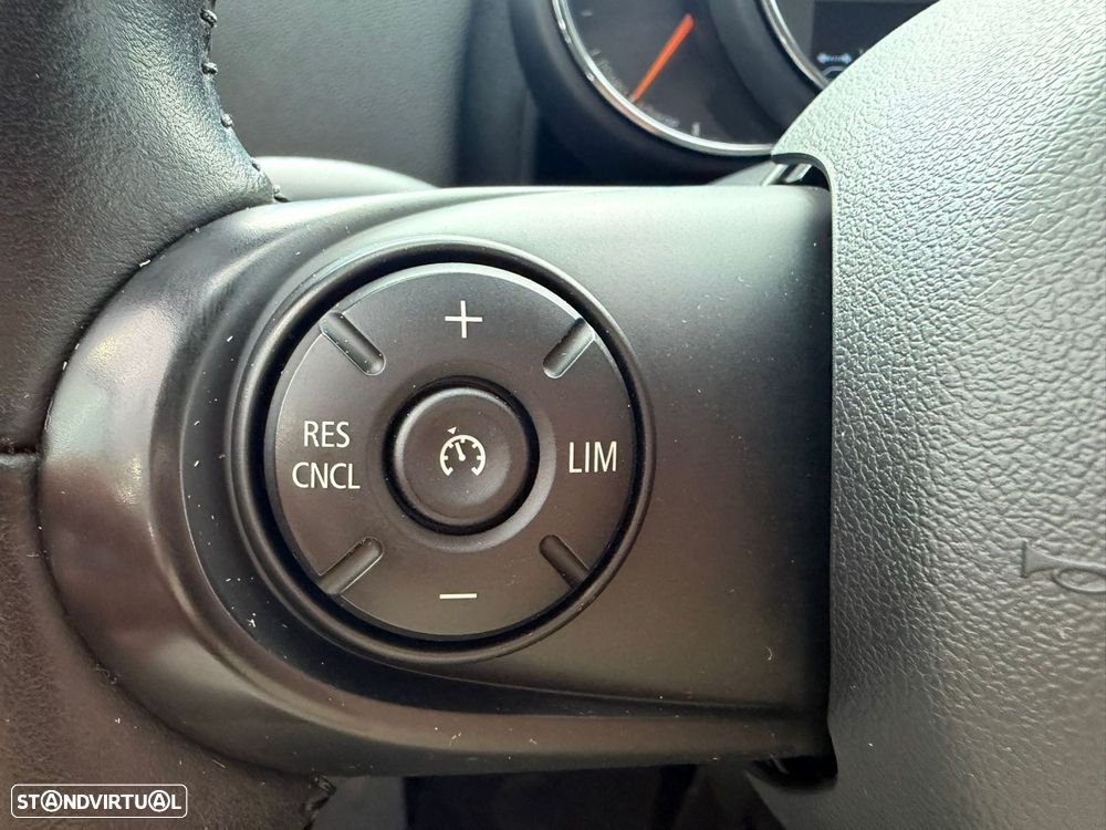 MINI Countryman Cooper SE ALL4 Auto - 18