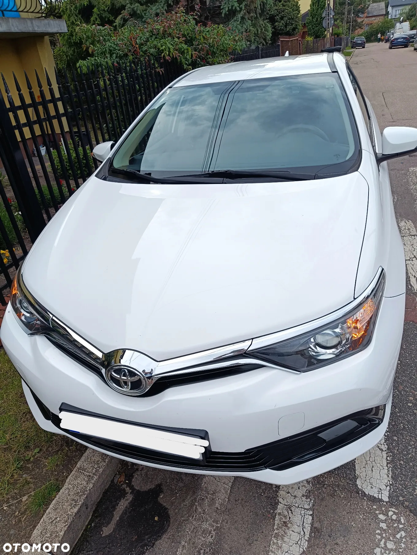 Toyota Auris 1.4 D-4D Active - 9