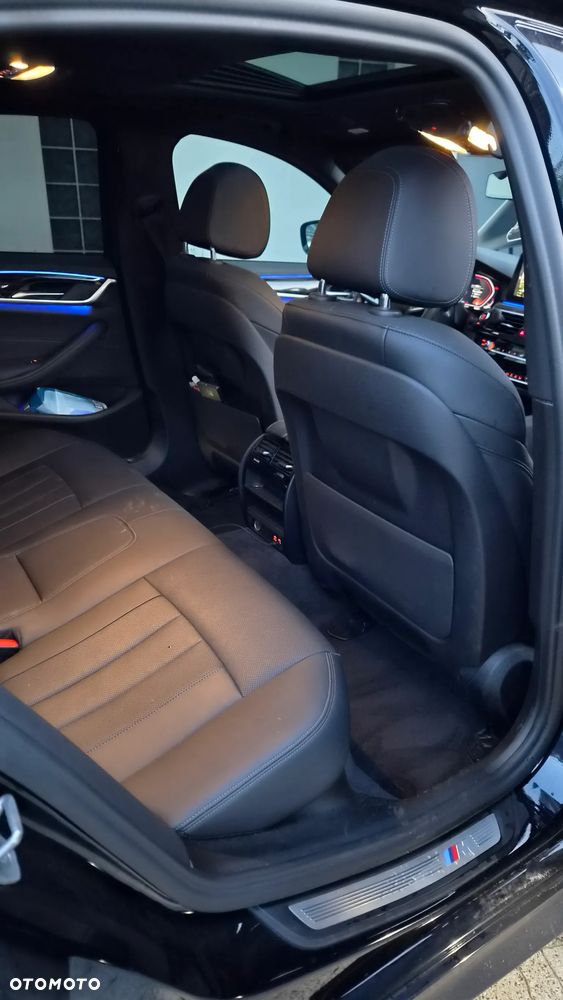 BMW Seria 5 530i Sport Line - 15