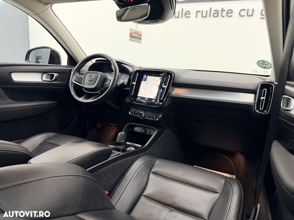 Volvo XC 40 D3 Geartronic Momentum Pro - 31
