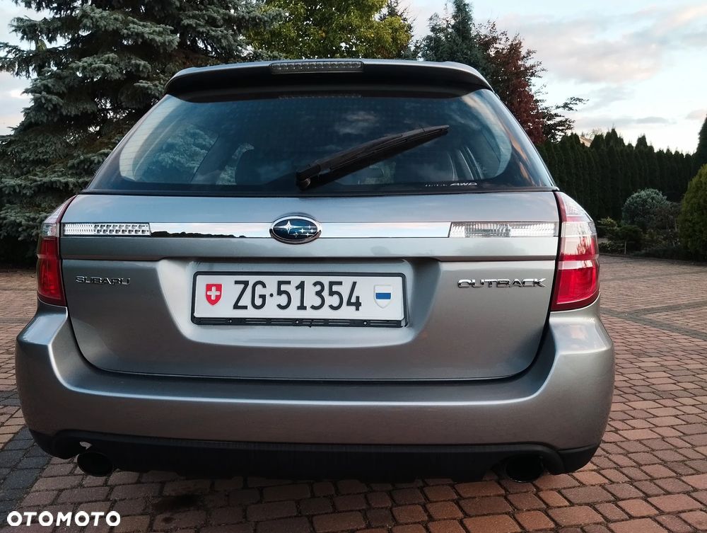 Subaru Outback - 13