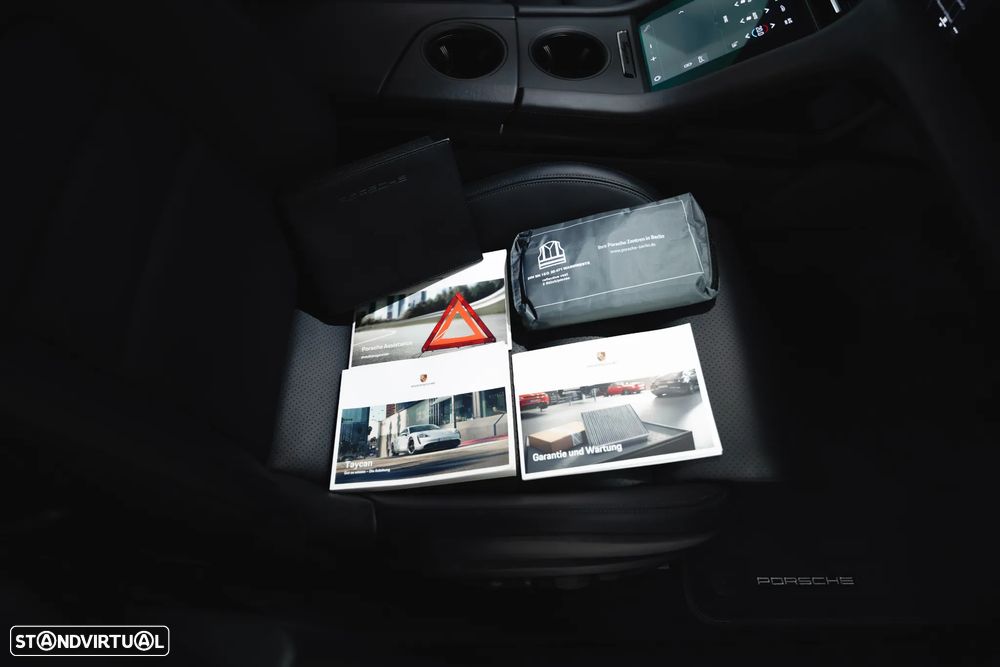 Porsche Taycan Sport Turismo 4S Black Edition - 53