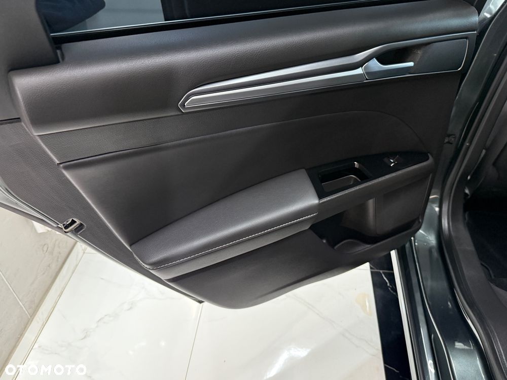 Ford Mondeo 2.0 TDCi Titanium 4WD - 11