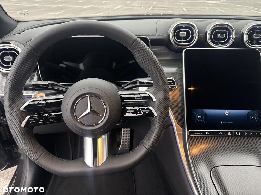 Mercedes-Benz GLC - 14