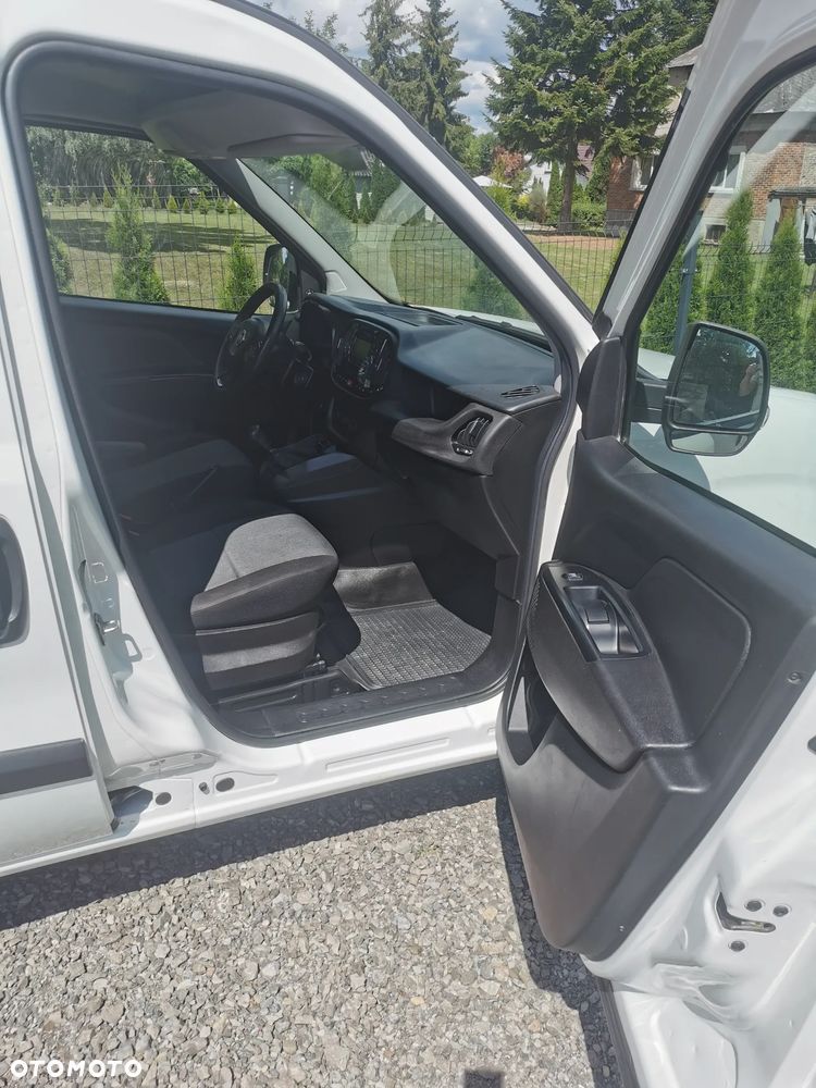 Fiat Doblo 1.4 TurboJet Profesional - 11