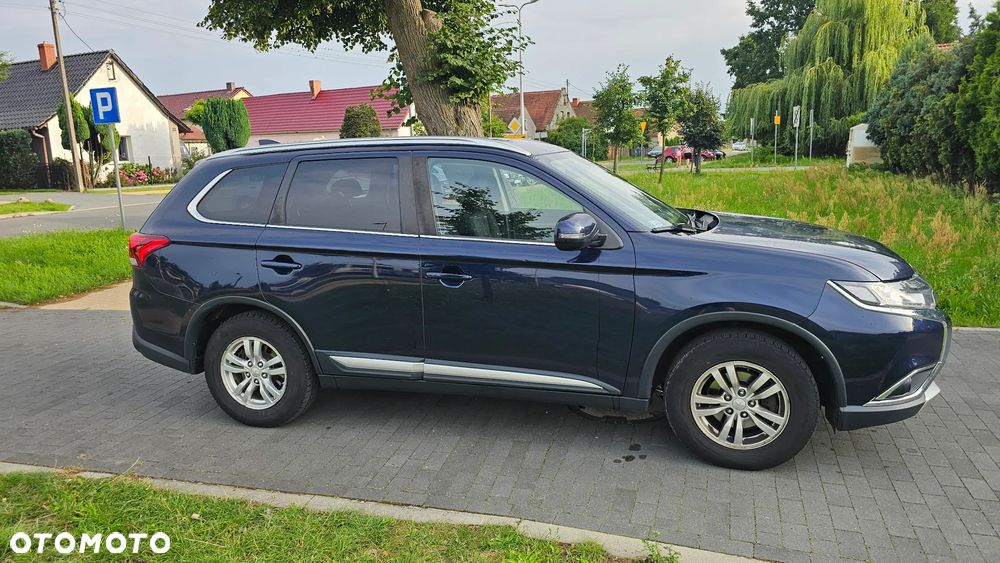 Mitsubishi Outlander - 6