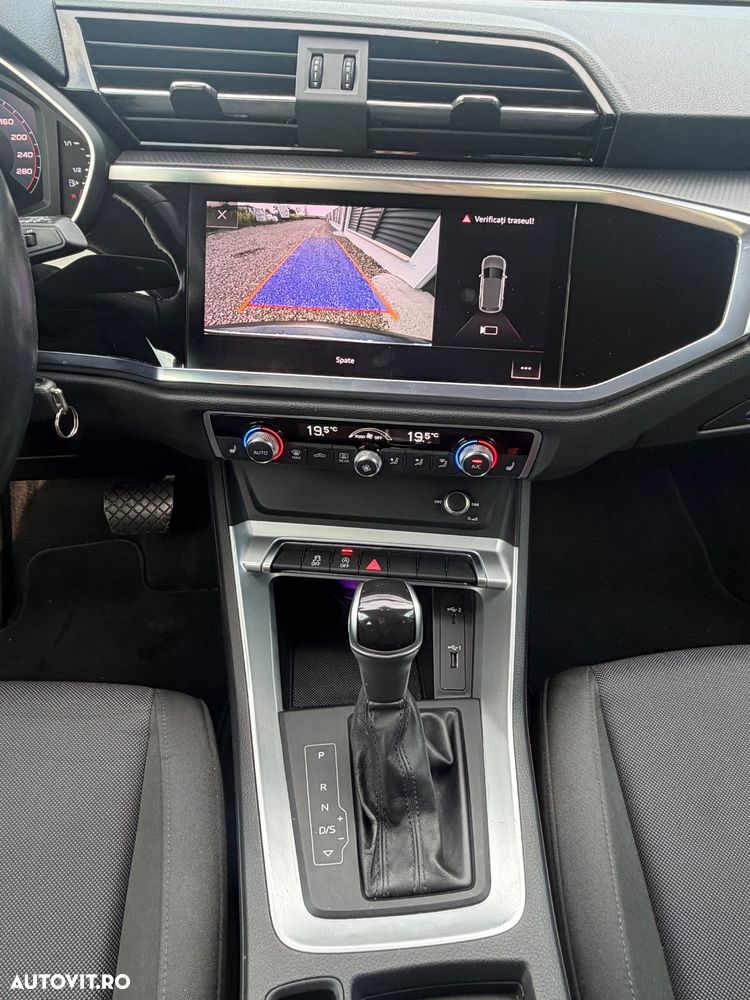 Audi Q3 1.5 35 TFSI S tronic MHEV S Line - 6