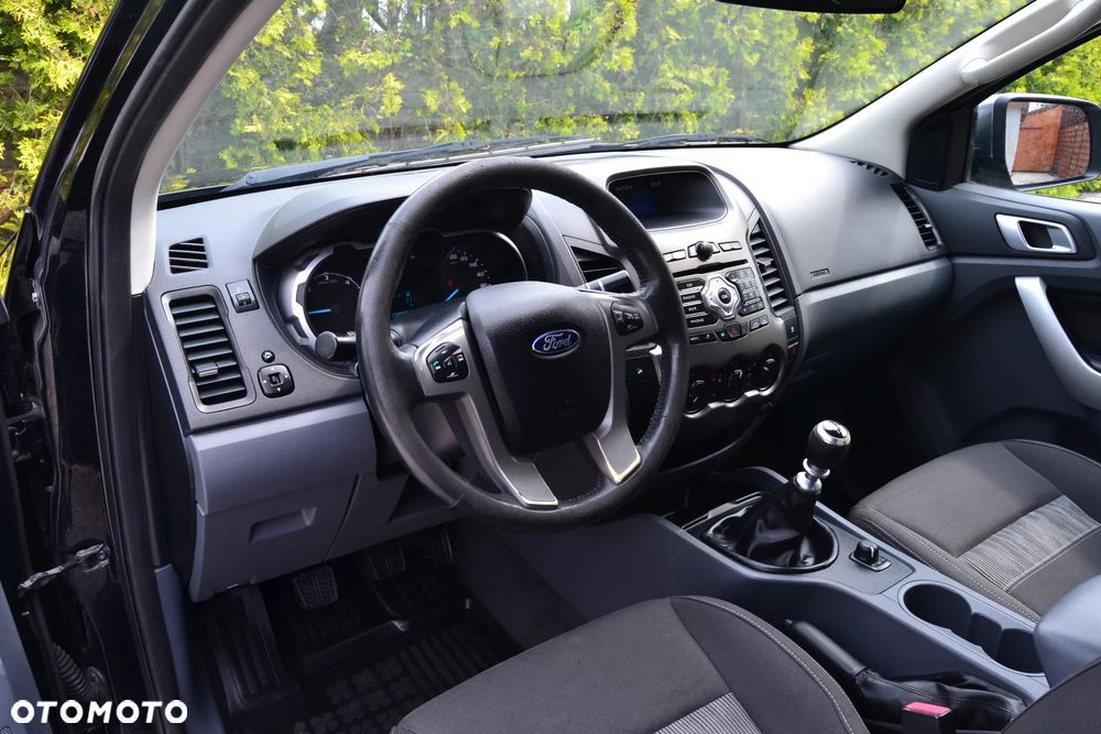 Ford Ranger 2.2 TDCi 4x4 DC XLT - 30