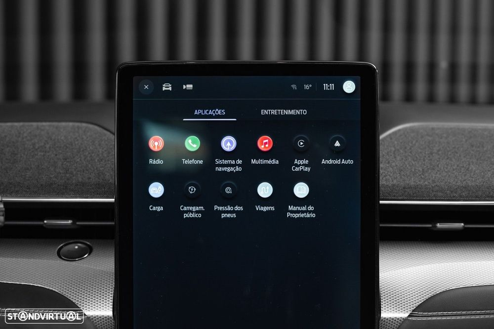 Ford Mustang Mach-E Standard - 28