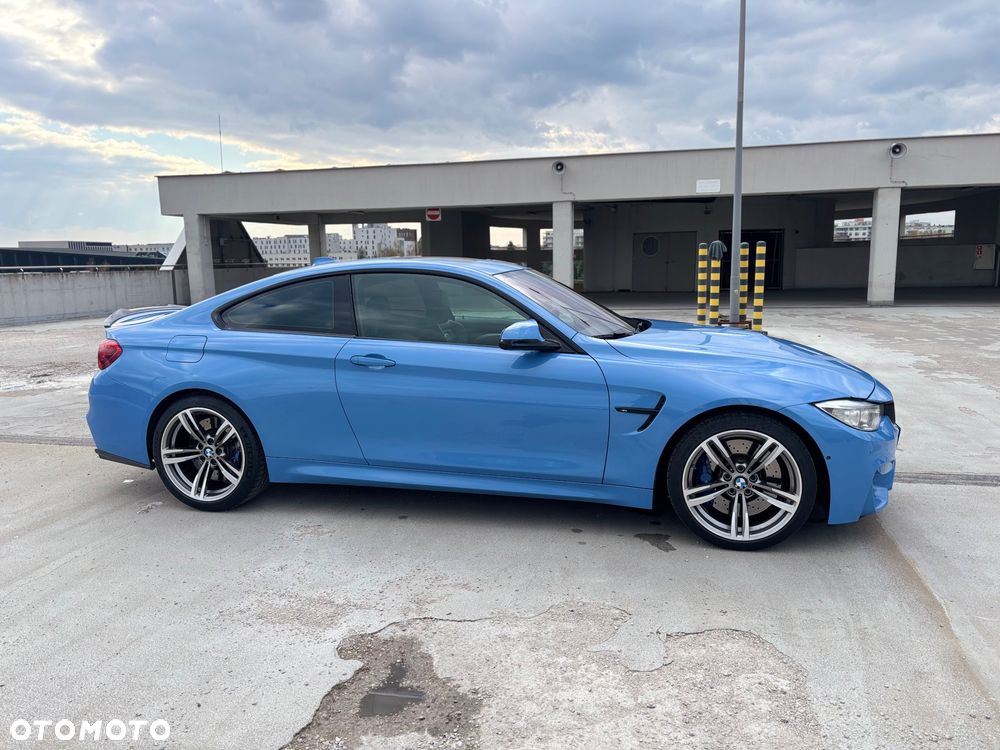 BMW M4 - 9