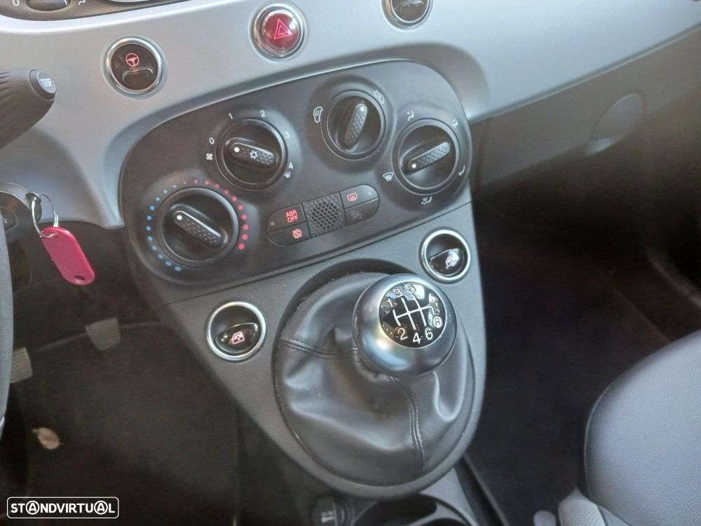 Fiat 500 1.0 Hybrid Connect - 19