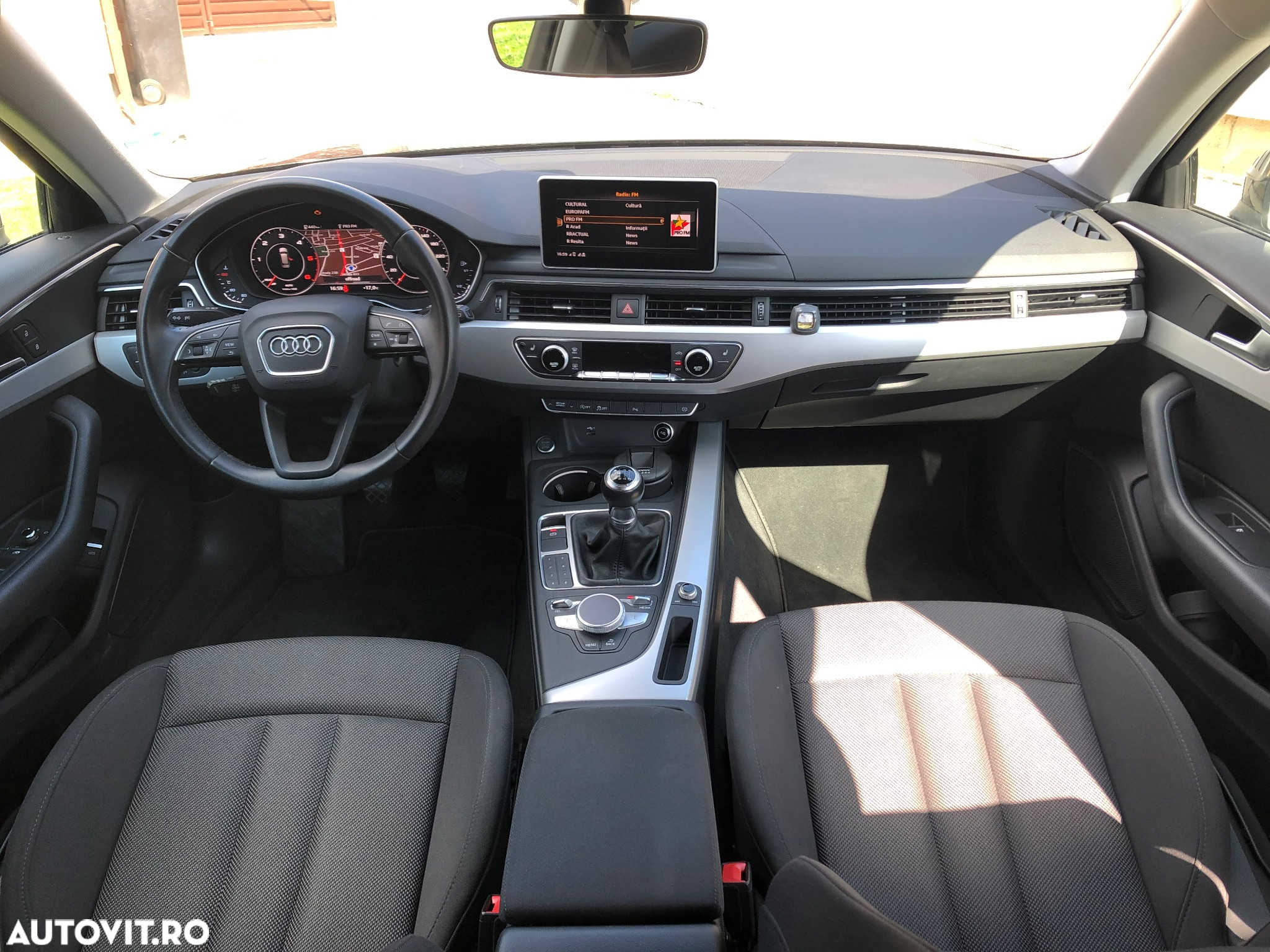 Audi A4 Avant 2.0 TDI - 7