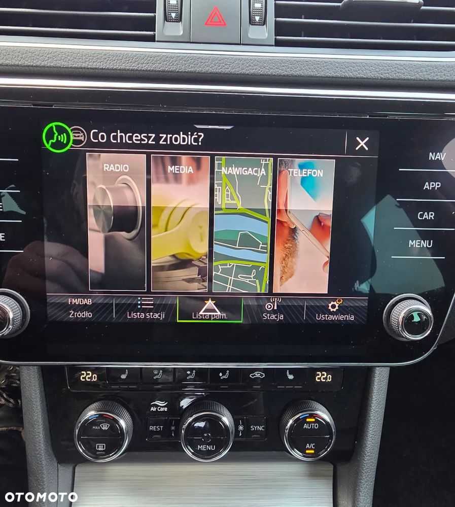 Skoda Superb 2.0 TDI DSG Sportline - 25