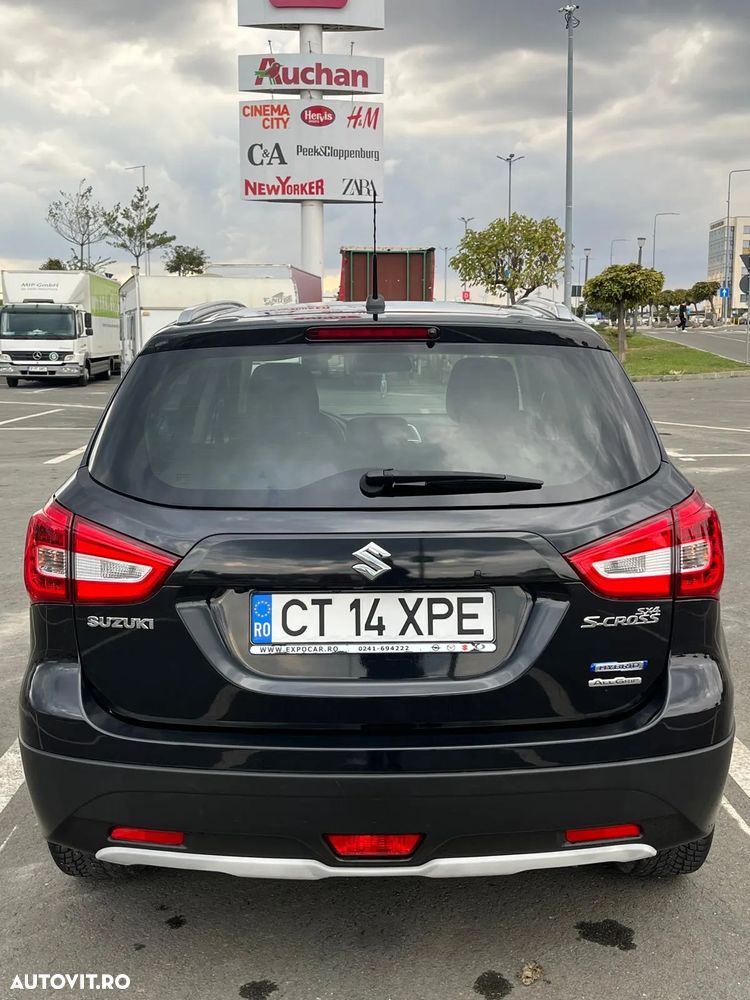 Suzuki SX4 S-Cross 1.4 Boosterjet Mild Hybrid AllGrip Passion - 4