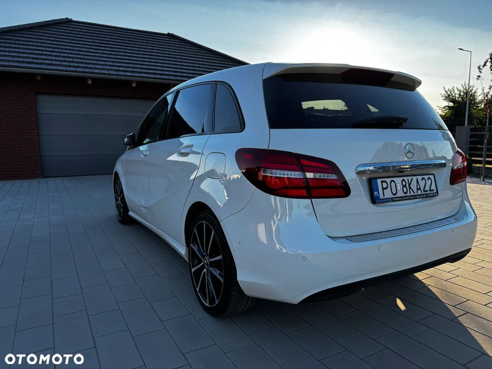Mercedes-Benz Klasa B 180 (CDI) d 7G-DCT Style - 4