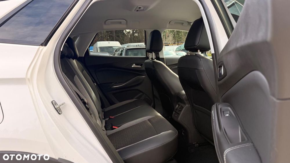 Opel Grandland X 1.2 Start/Stop Elegance - 20