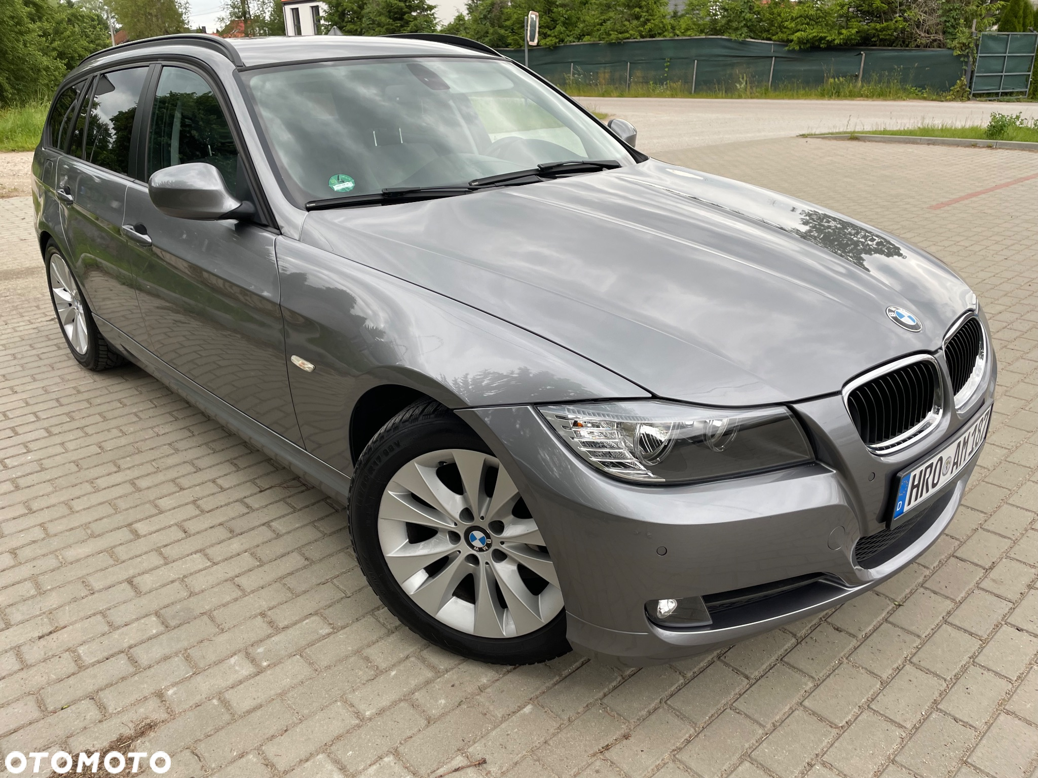BMW Seria 3 318i Touring Edition Exclusive - 2