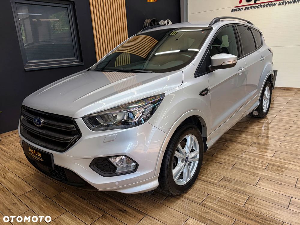 Ford Kuga 1.5 TDCi 2x4 Titanium - 11