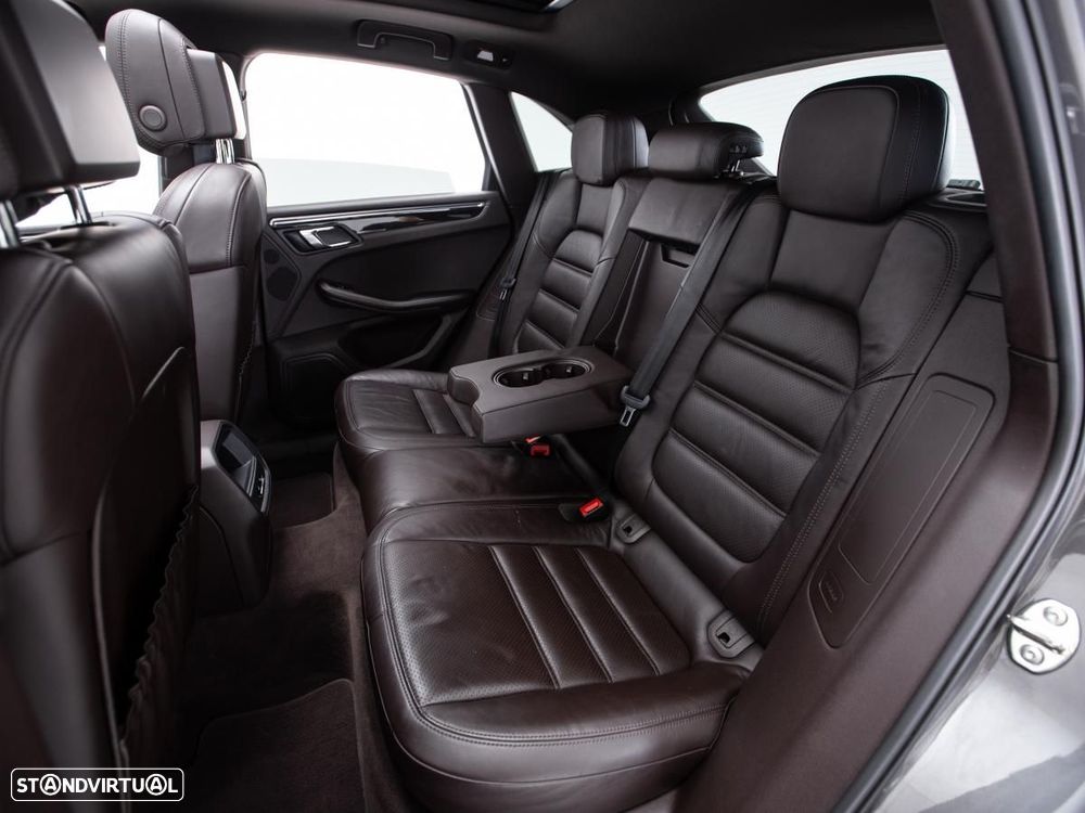Porsche Macan S - 12