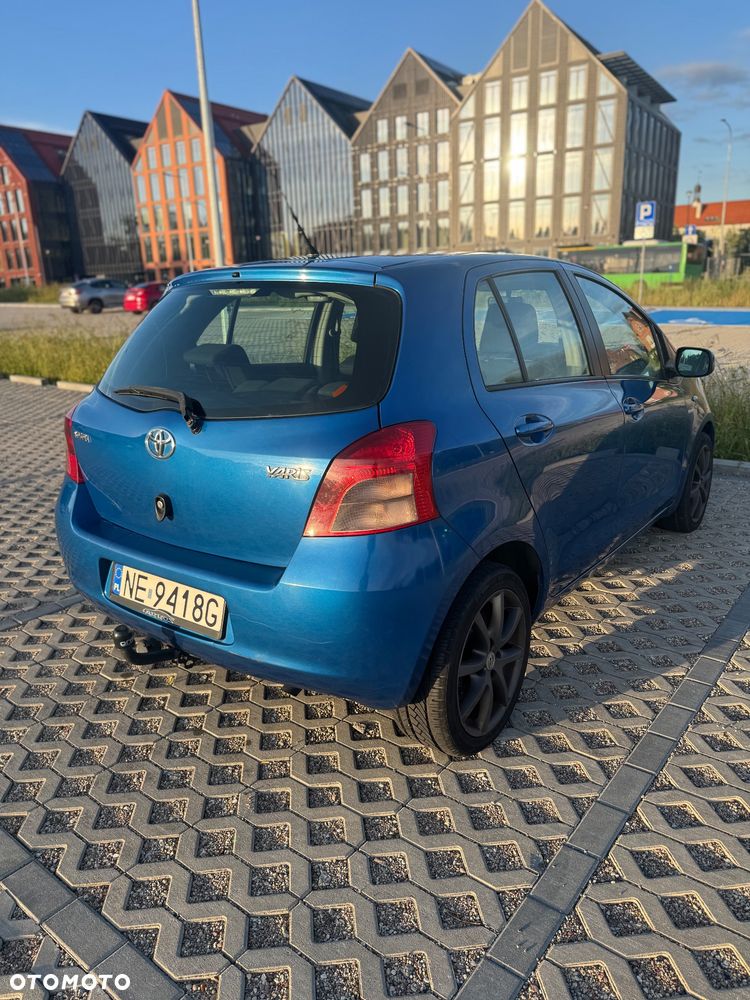 Toyota Yaris 1.4 D-4D Sol EU5 - 3