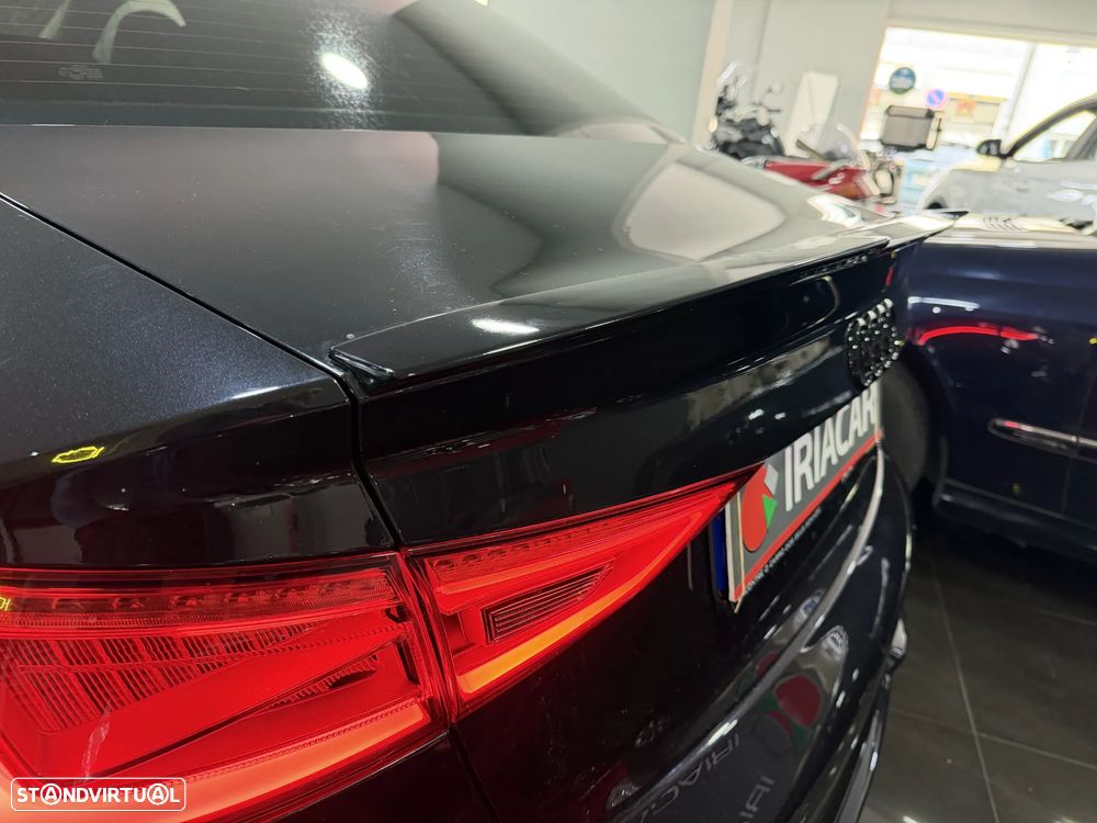 Audi A3 Limousine 2.0 TDI S tronic S line Sport Pack - 52