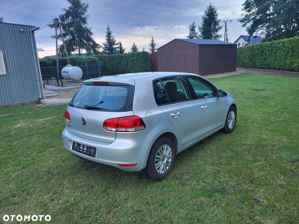 Volkswagen Golf - 4