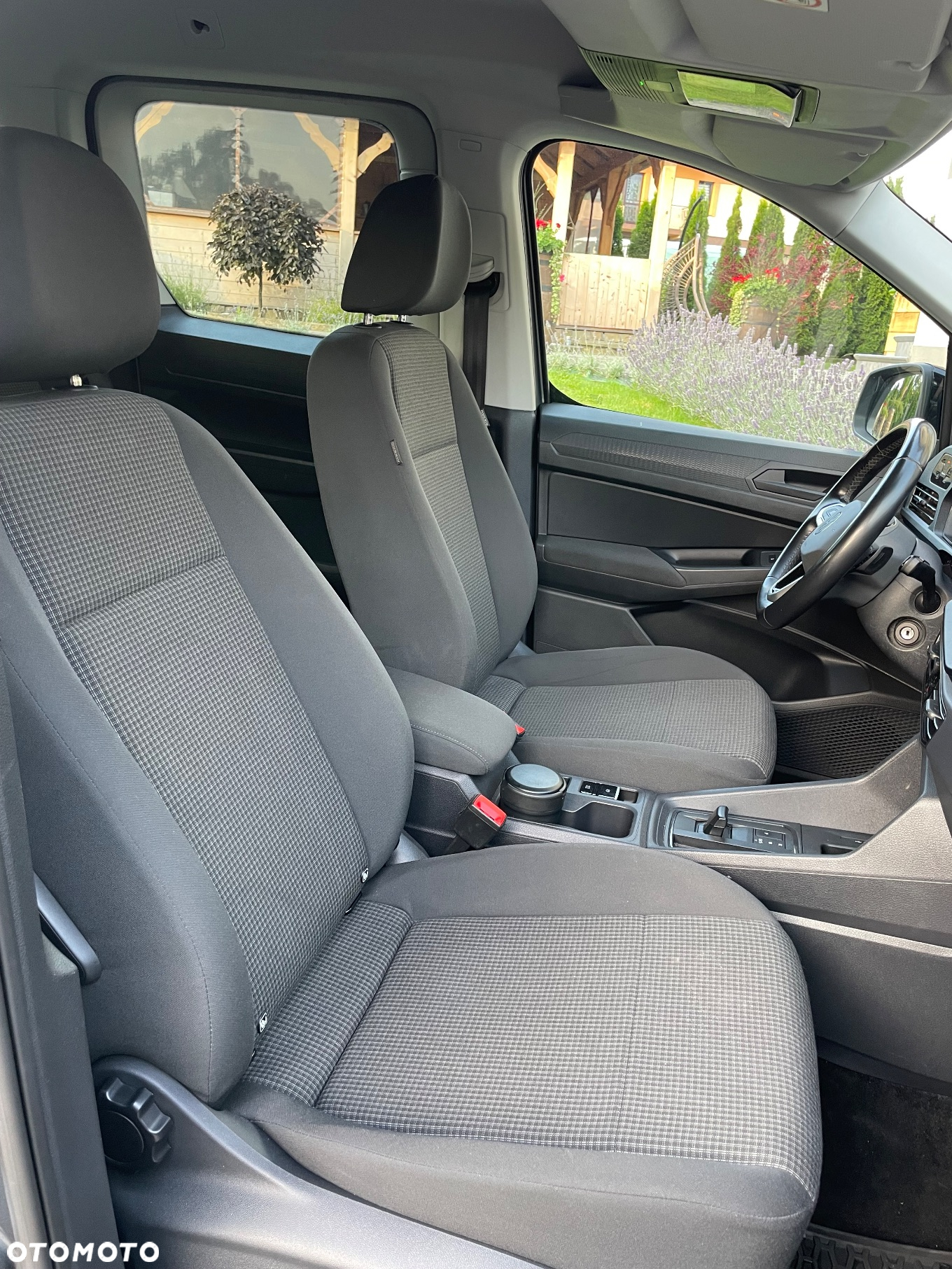 Volkswagen Caddy 1.5 TSI Life DSG - 15