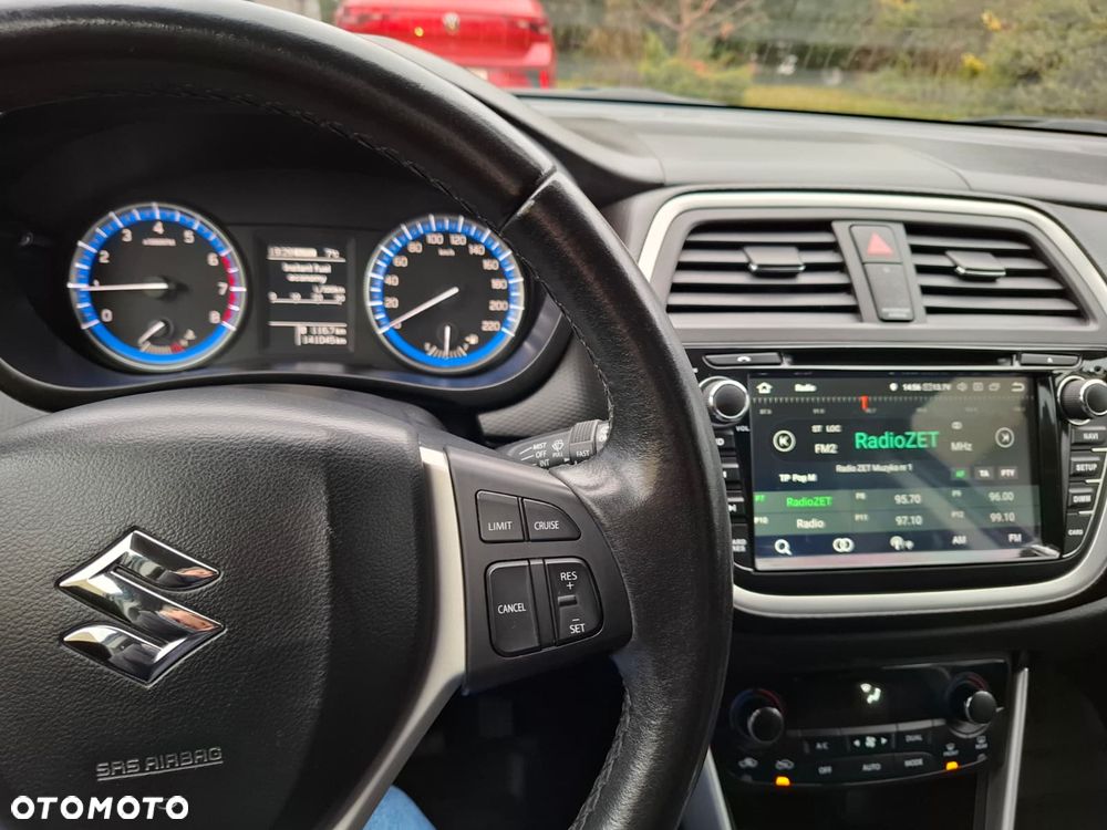 Suzuki SX4 S-Cross 1.6 Premium 4WD - 6