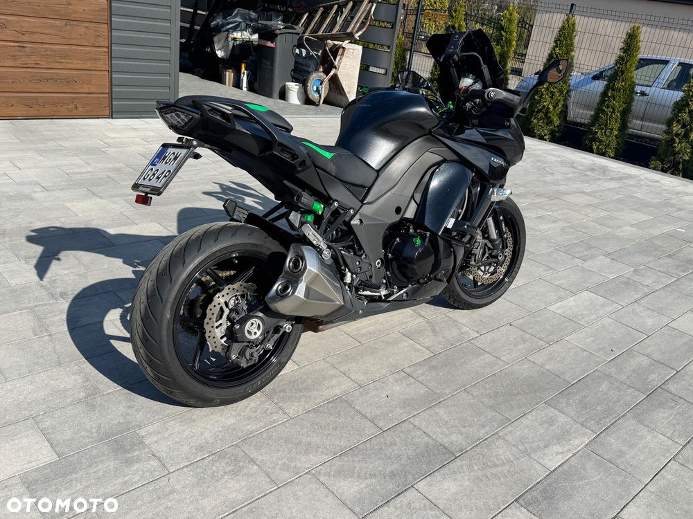 Kawasaki Ninja 1000 SX - 2