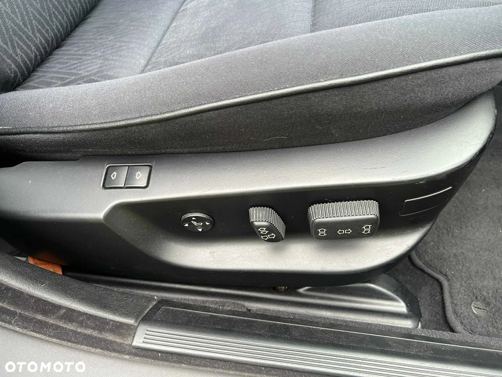 BMW Seria 7 730d - 22