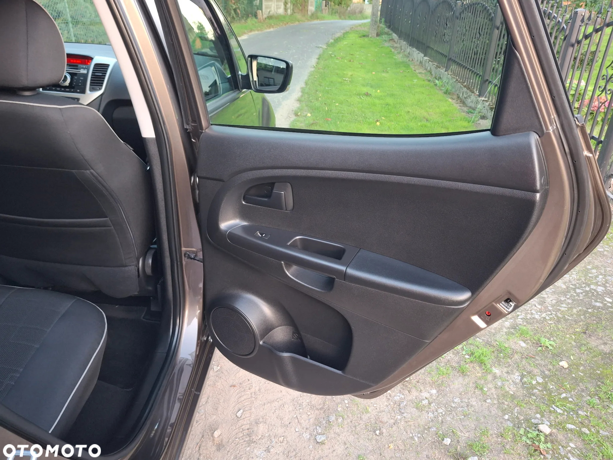 Kia Venga 1.4 CVVT Fifa World Cup Edition - 20