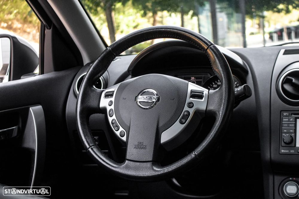 Nissan Qashqai 1.6 dCi DPF tekna - 30