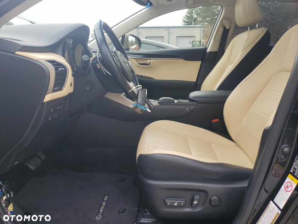 Lexus NX 300 - 8