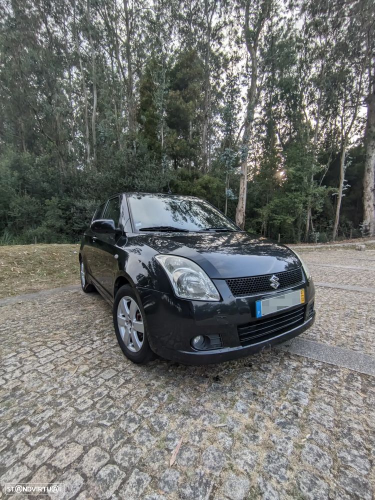 Suzuki Swift 1.3 16V GL - 1