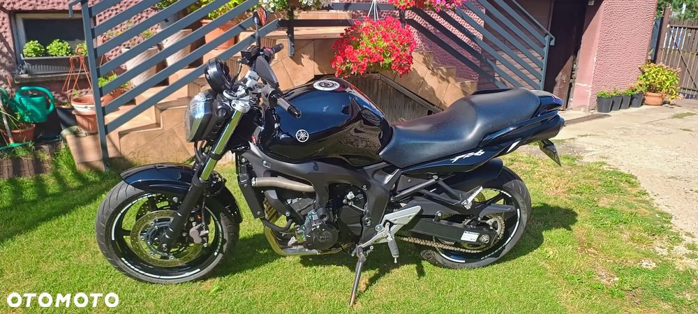 Yamaha FZ6 - 2