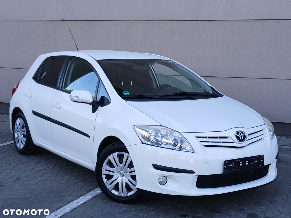 Toyota Auris 1.6 Life+ - 11