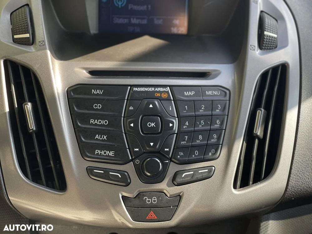 Ford Tourneo Connect 1.6 TDCi LWB Ambiente - 12